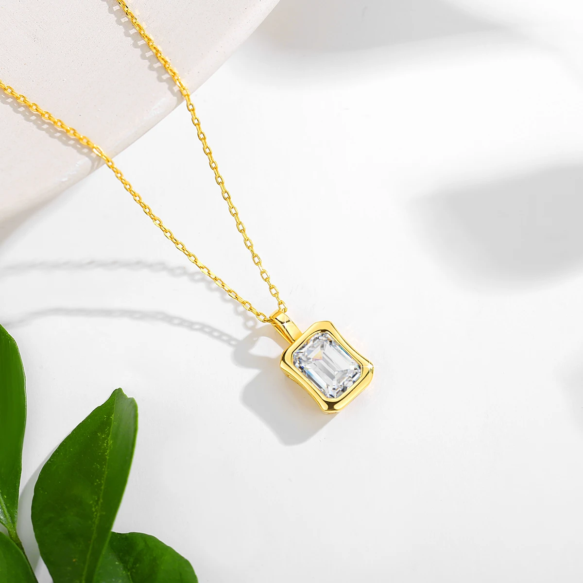 Luxury 100% Real 14k Gold Necklace for Women 6*8mm 2ct Emerald Cut Moissanite Diamond Stone AU585 Pendant Wedding Gifts Jewelry 4