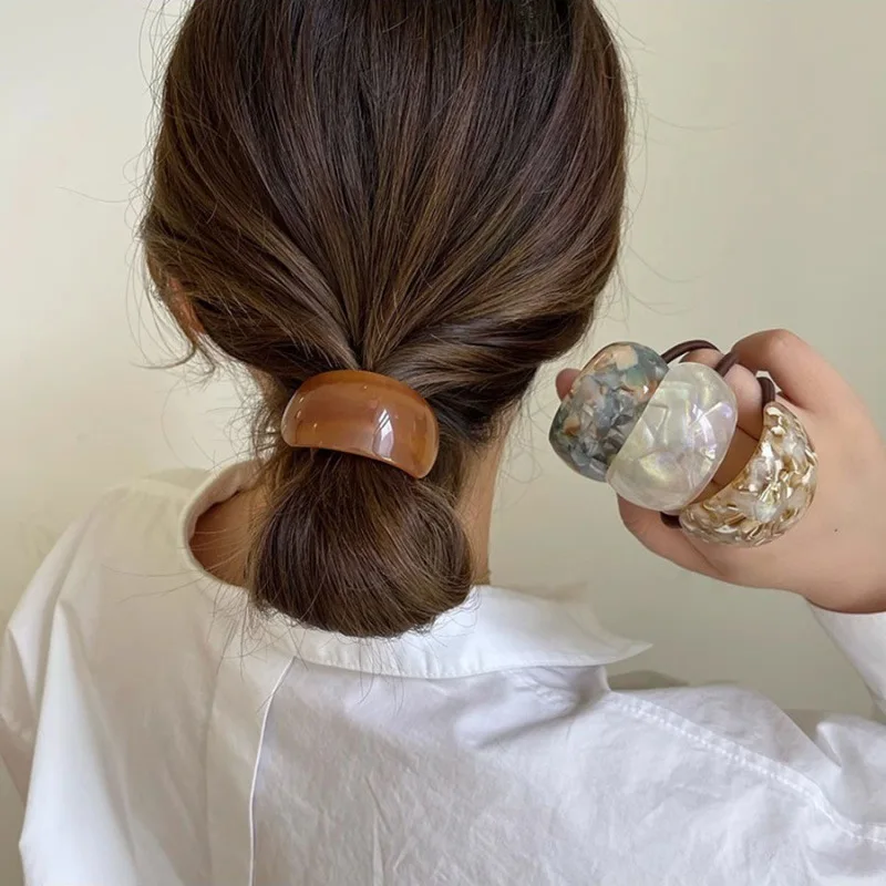 Elegant Coffee-Colored Hair Ties for Women: Stylish & High-End Accessories