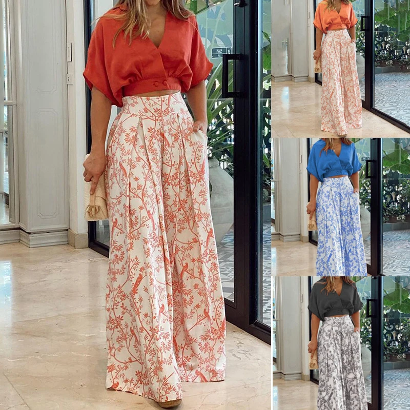 

2023 Bat sleeve Bell-bottoms Women Suit Ins Short Top V-neck Fashionable Printed Wide Leg Pants Two-piece Casual Set Outside