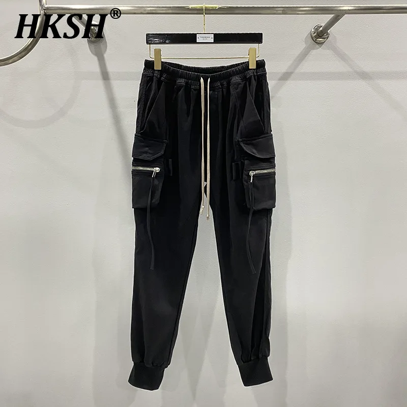 

HKSH Men's Tide Dark Large Pocket Strap Casual Safari Style Cargo Pants Slim Fashion Trendy Elastic Waist Trousers Cotton HK1379