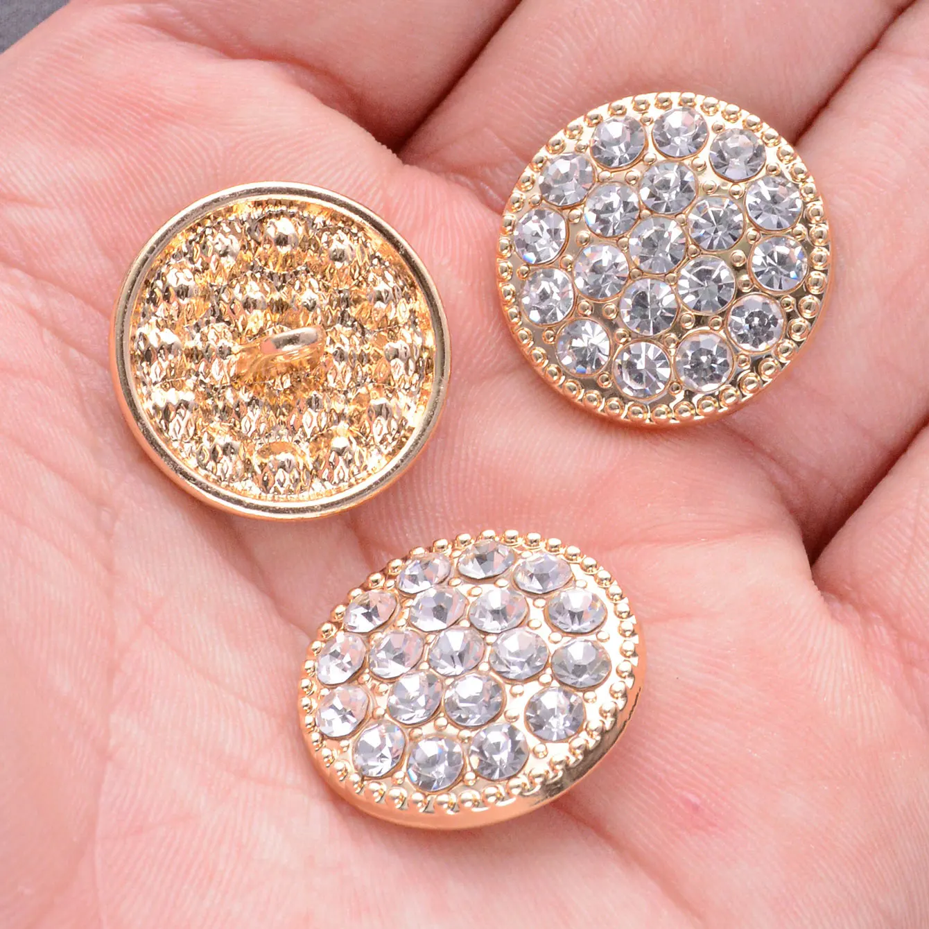 10pcs 12-23mm 럭셔리 스파클링 라인 석 라운드 금속 단추 의류 패션 장식 DIY 봉제 의류 액세서리