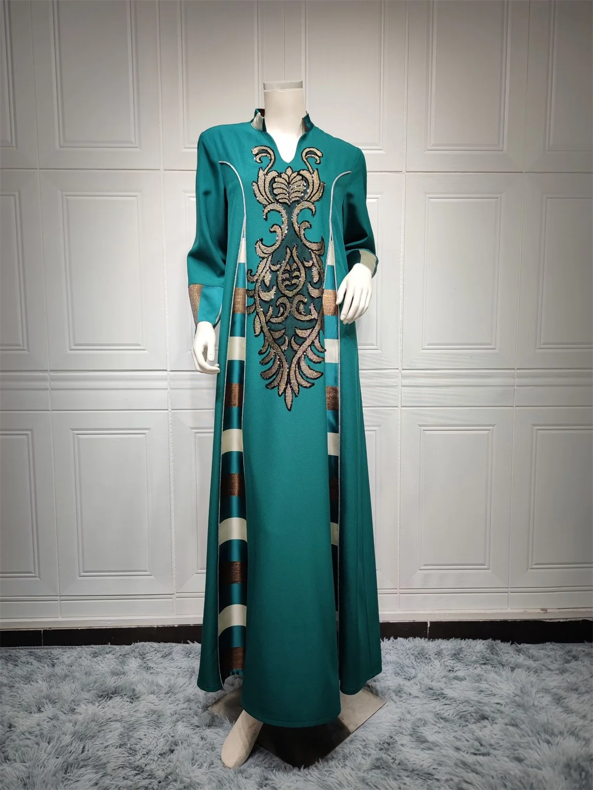 Moroccan Caftan Woman Retro Sequins Embroidery Contrast Color Party Dresses Islam Turkey Robe Saudi Black Abayas