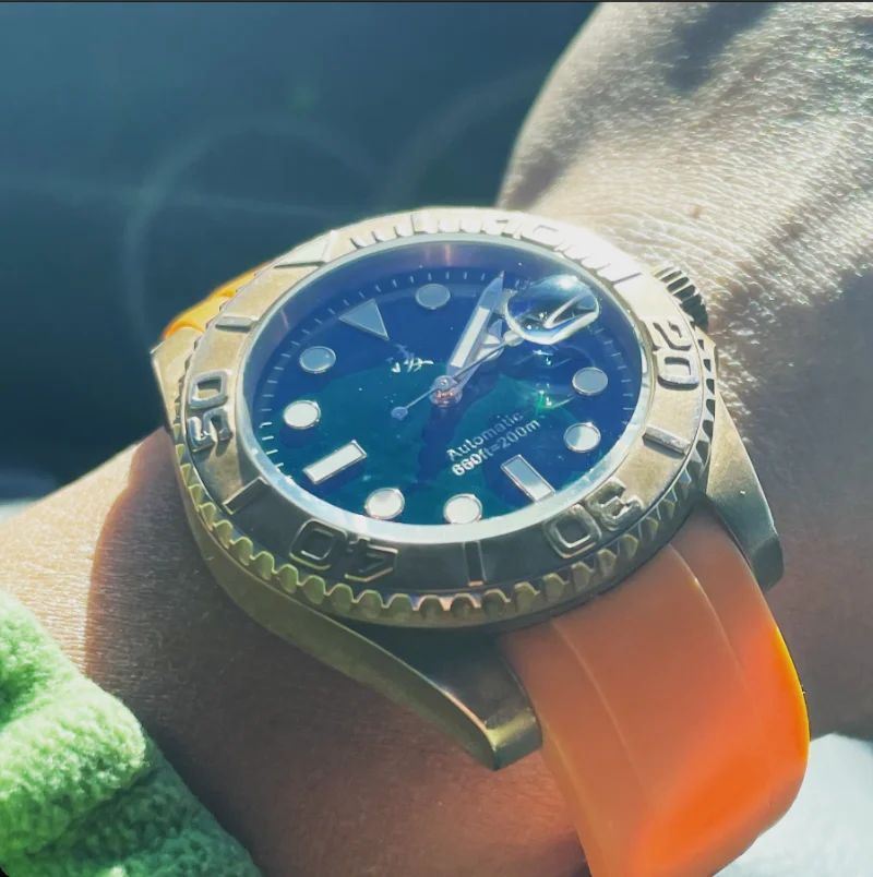 

Men's Wrist Watch 41mm Bronze Case Sapphire Anti-Magnetic Anti-Seismic 200M Waterproof Retro Diving Watch Pt5000 Movement