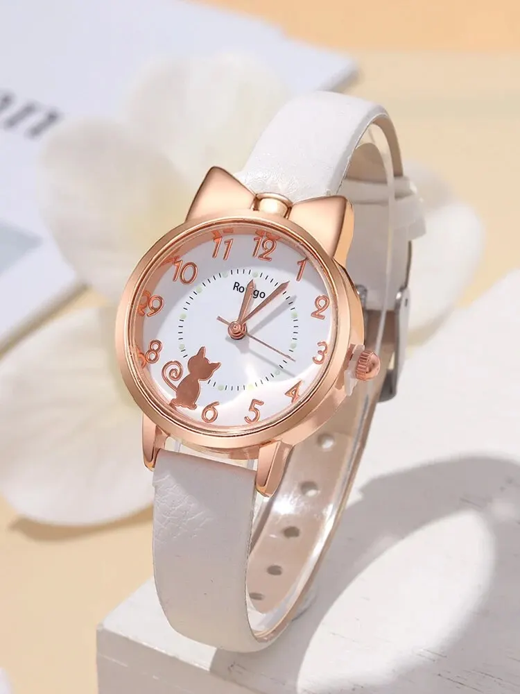 Quartz Watch 4pcs Men and Women Couple Watch with Love Pendant Necklace