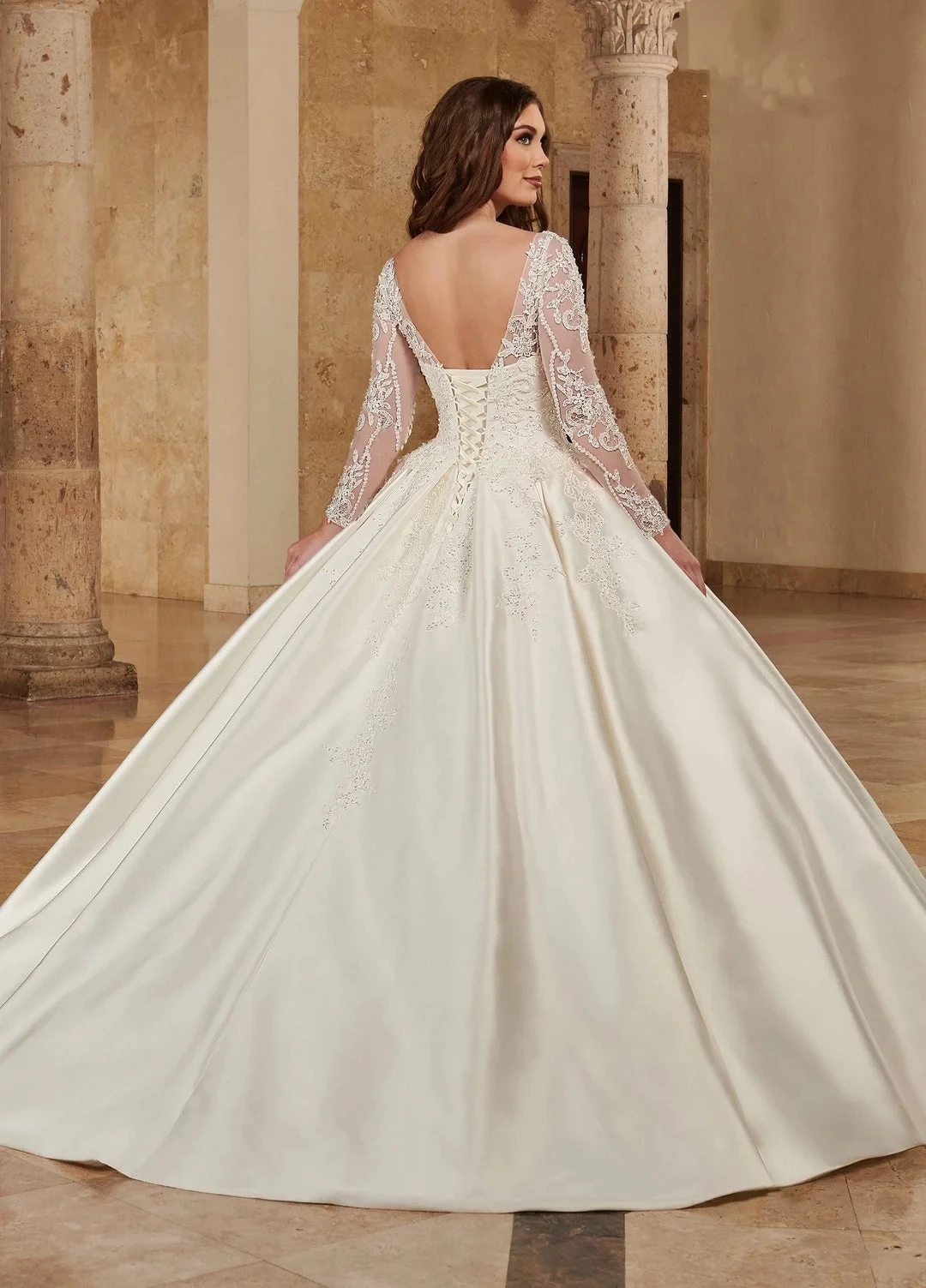 Maßgeschneiderte Satin-Hochzeitskleider mit Sweetheart-Ausschnitt und Applikationen, langen Ärmeln für Damen 2026, Brautkleider mit Schleppe, Vestidos De Novia – Detail 4