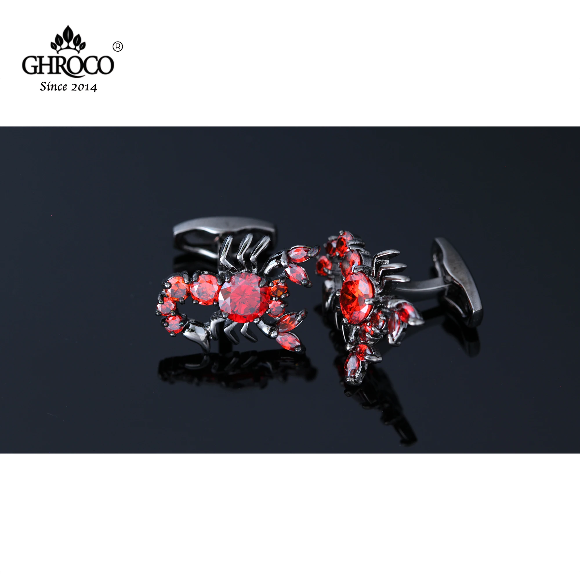 GHROCO High-Quality Exquisite Scorpion Shaped Inlaid with Zircon Shirt Cufflink Fashion Luxury Gift for Business Men and Wedding