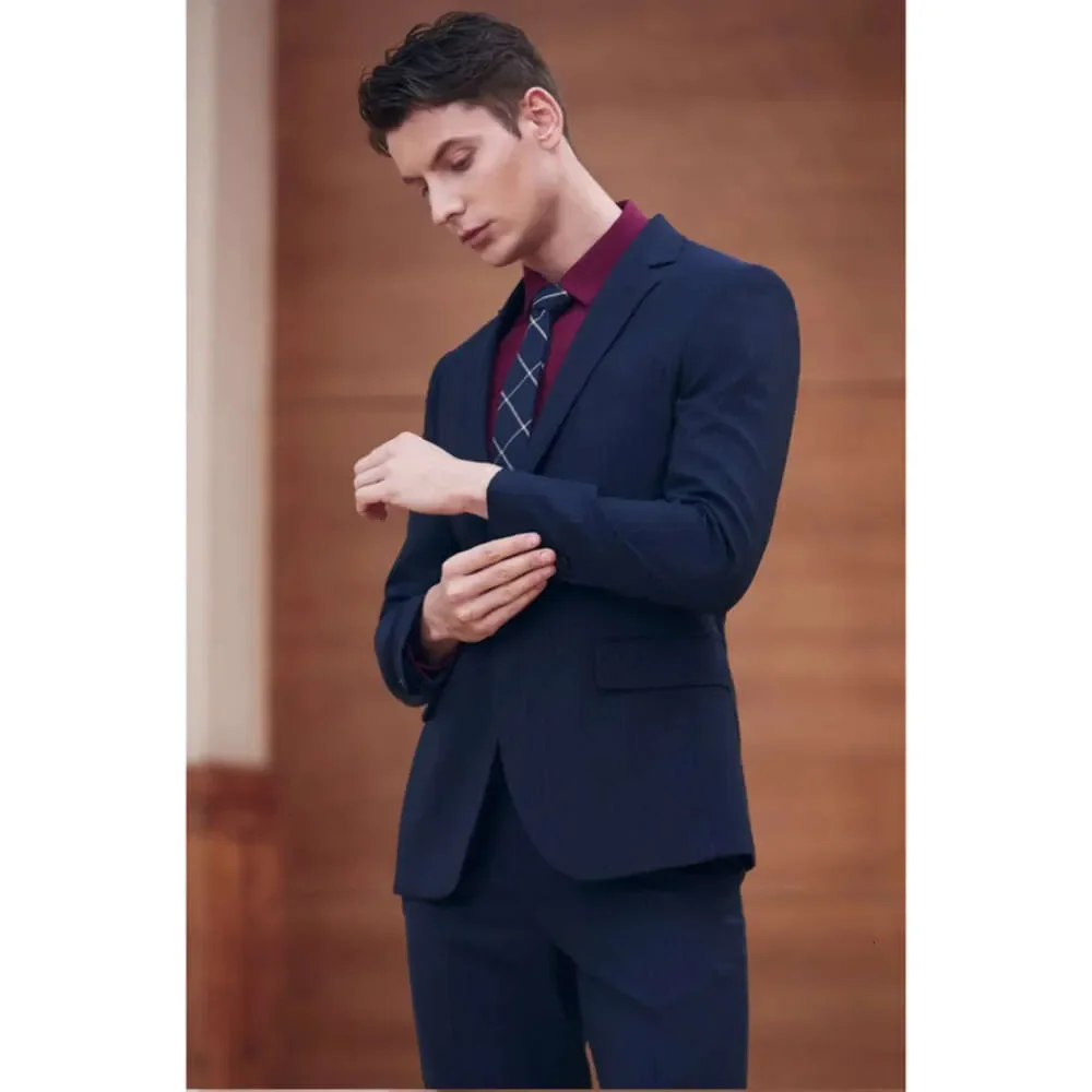 Slide image b9a9b85e9c074e3fae4893b578ca0fcf