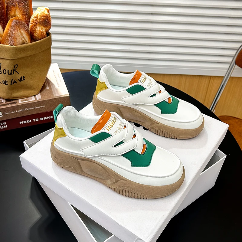 

2023 Women's White Sports Shoes Tennis Car Sewing Matsuke Sole Spring and Autumn Casual Breathable Shoes Outdoor Walking Shoes