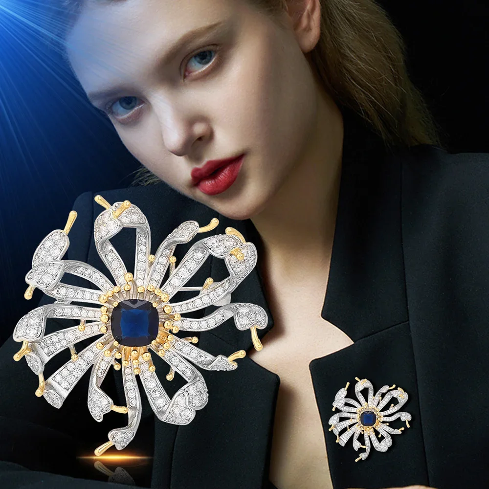 

Women Brooch Korean Fashion Style Big Rhinestones Lapel Pins OL Wedding Accessories Elegant Crystal Flower Luxury Jewelry