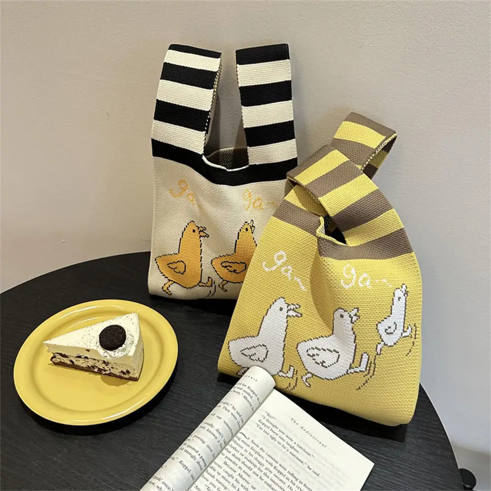 

Handmade Knit Handbag Women Mini Knot Wrist-bag Female Casual Color Wide Stripe Plaid Tote Bag Student Reusable Shopping Bag