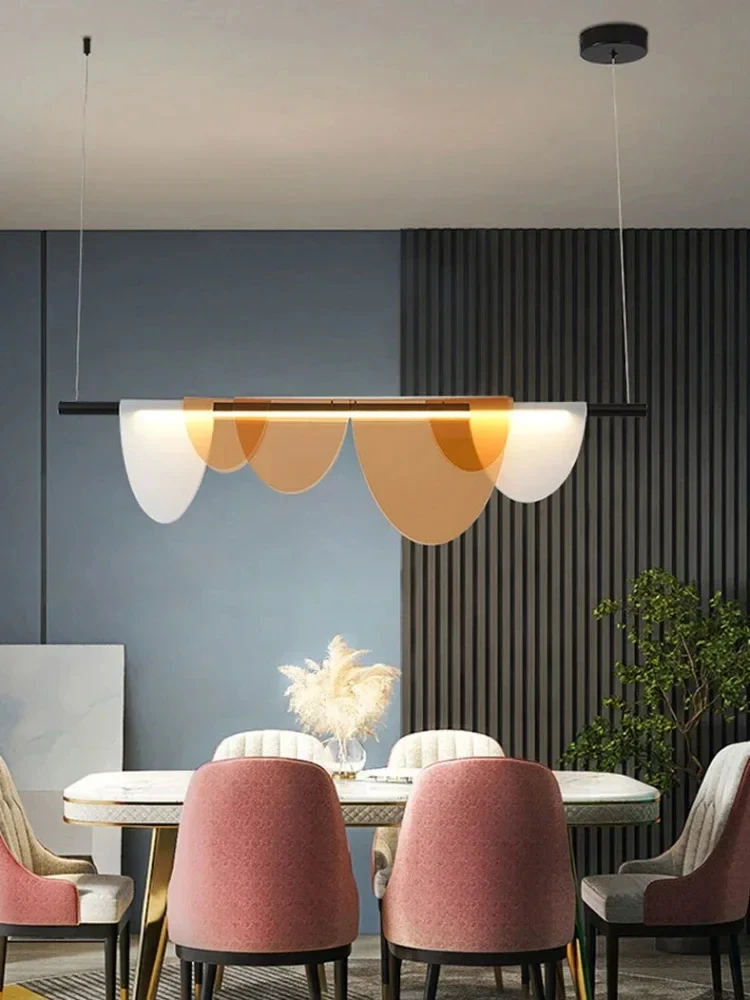 Viva Acrylic pendant light image 2