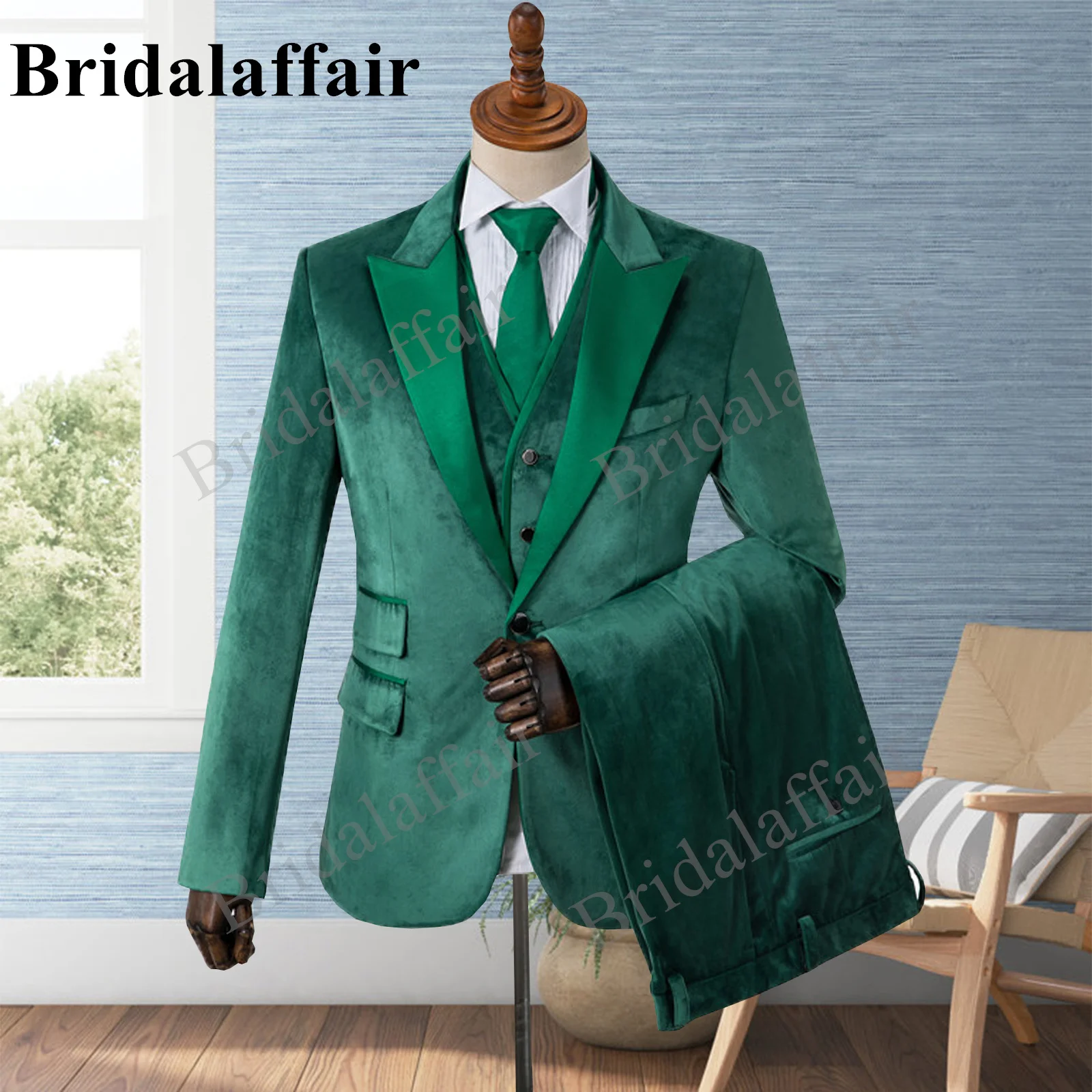 Bridalaffair Dark Green Suede Mens Suits 3 Piece Blazer Vest Pant Set For Men Winter Slim Fit Tuxedos Customize Suits Costume