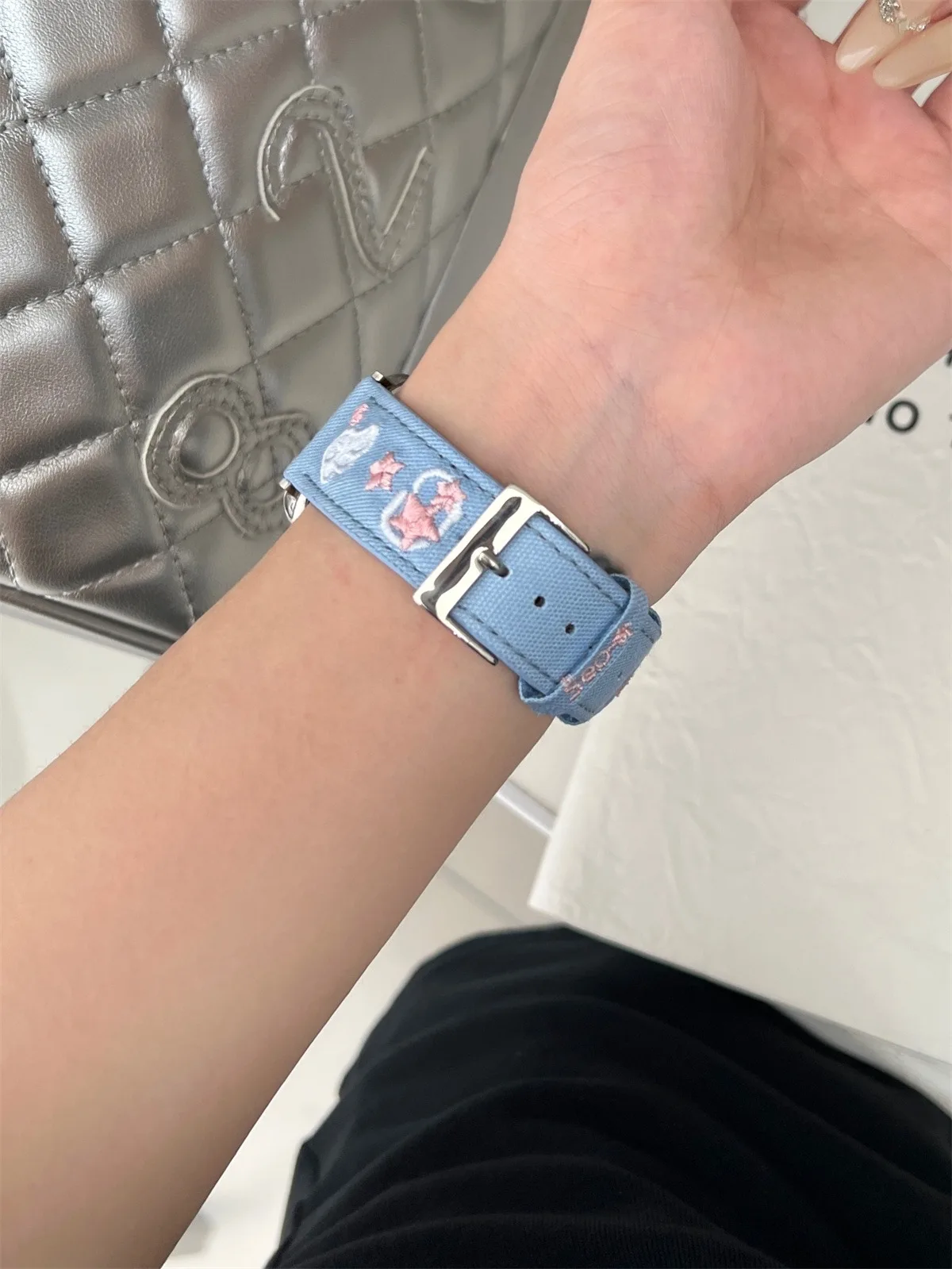 Uhrenarmband für Iwatch 42/44/45/46/49 mm 38/40/41 mm PU-Leder-Mode-Uhrenarmband für Uhrenserie Ultra2 Serie 10/9/8/7/6/5/4/3/2/1_voghion.com
