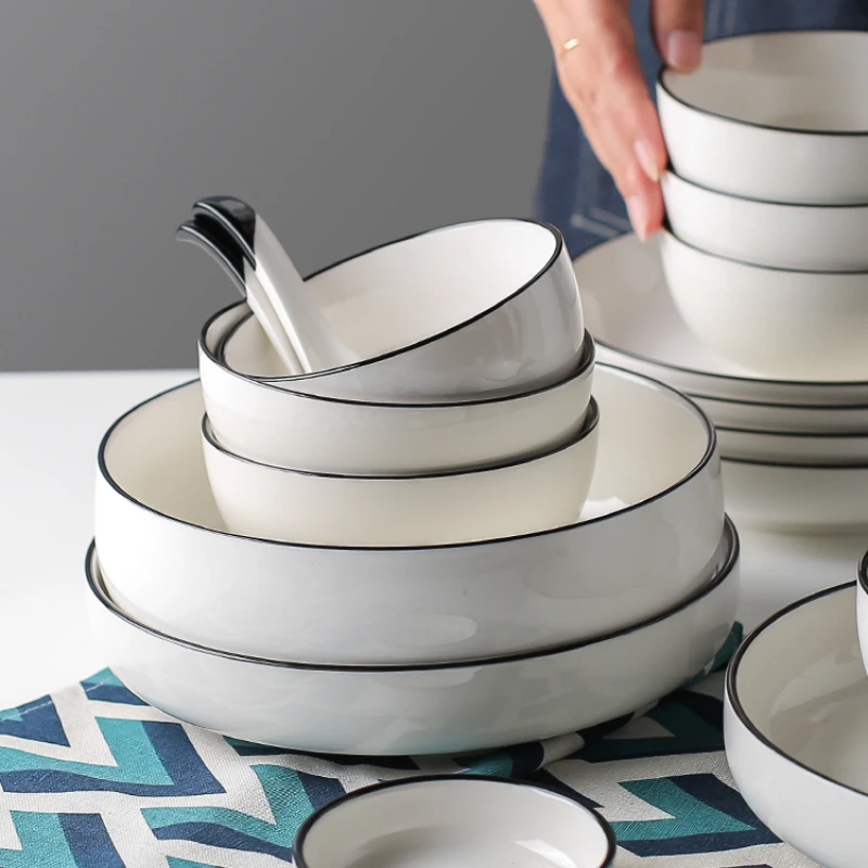 Set di piatti da cucina in ceramica piatti moderni nordici Set di piatti di  lusso completi