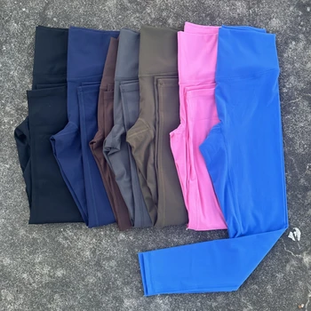 High-Waist Leggings 1