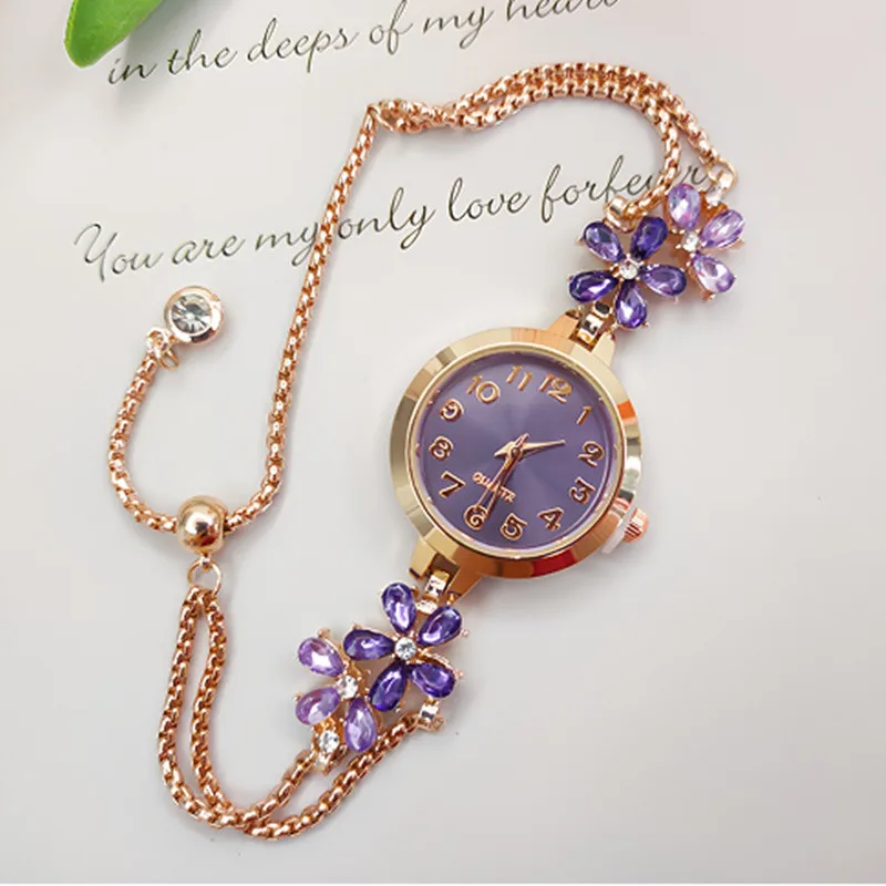 Ladies Watch, Niche Fashion Flower Diamond Pull-Up Bracelet Watch