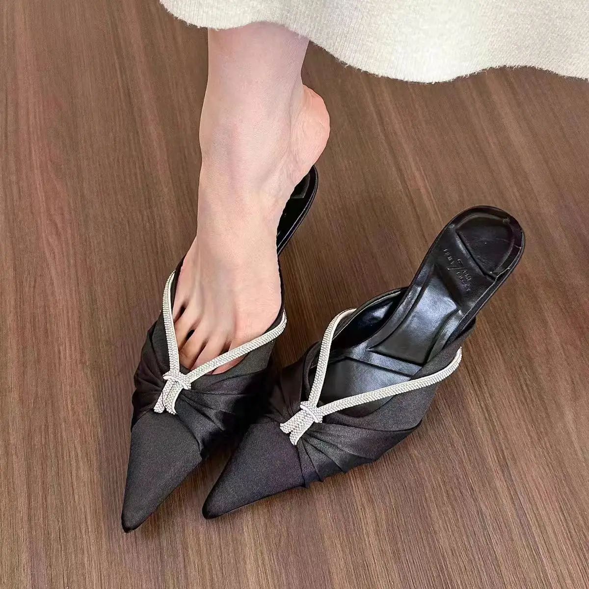 

Pointed Toe High Heels Sandals Slingback Stiletto Crystal Strap Women Shoes Dress Party Female Pumps Mules