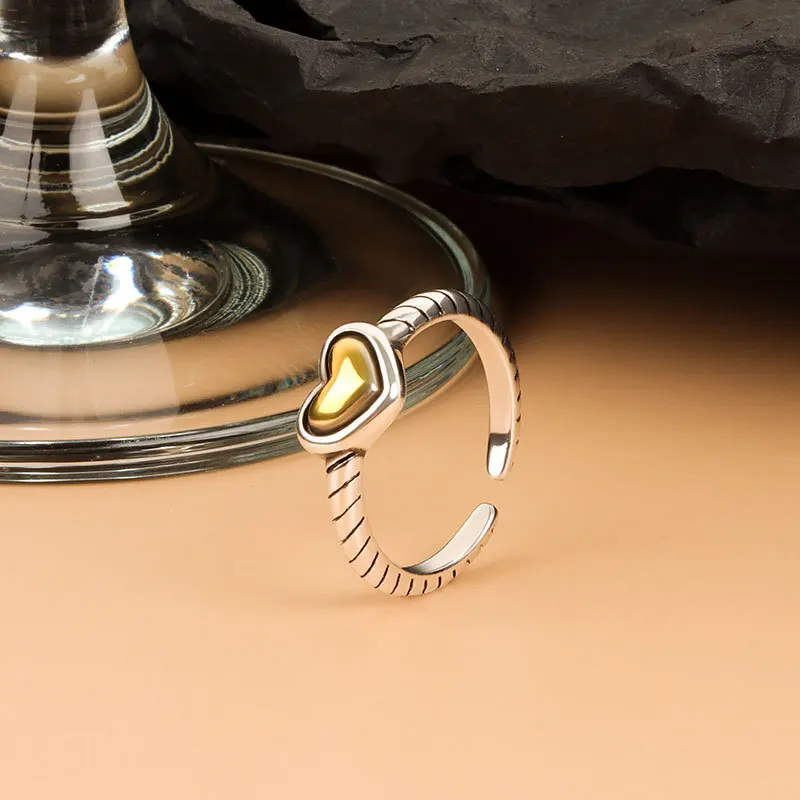 Рисунок 4 - Женское кольцо с резьбой и сердечком