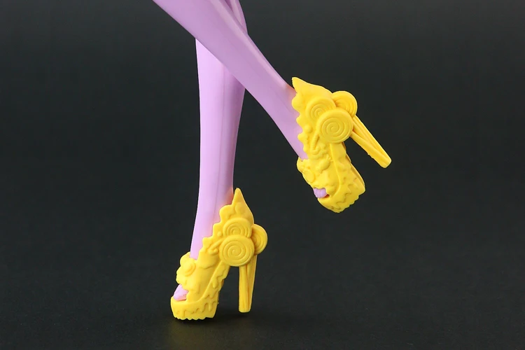 Fashion Colorful Original shoes for Monster high doll white shoes Doll accessories 15 style for you choose doll accessories doll shoes