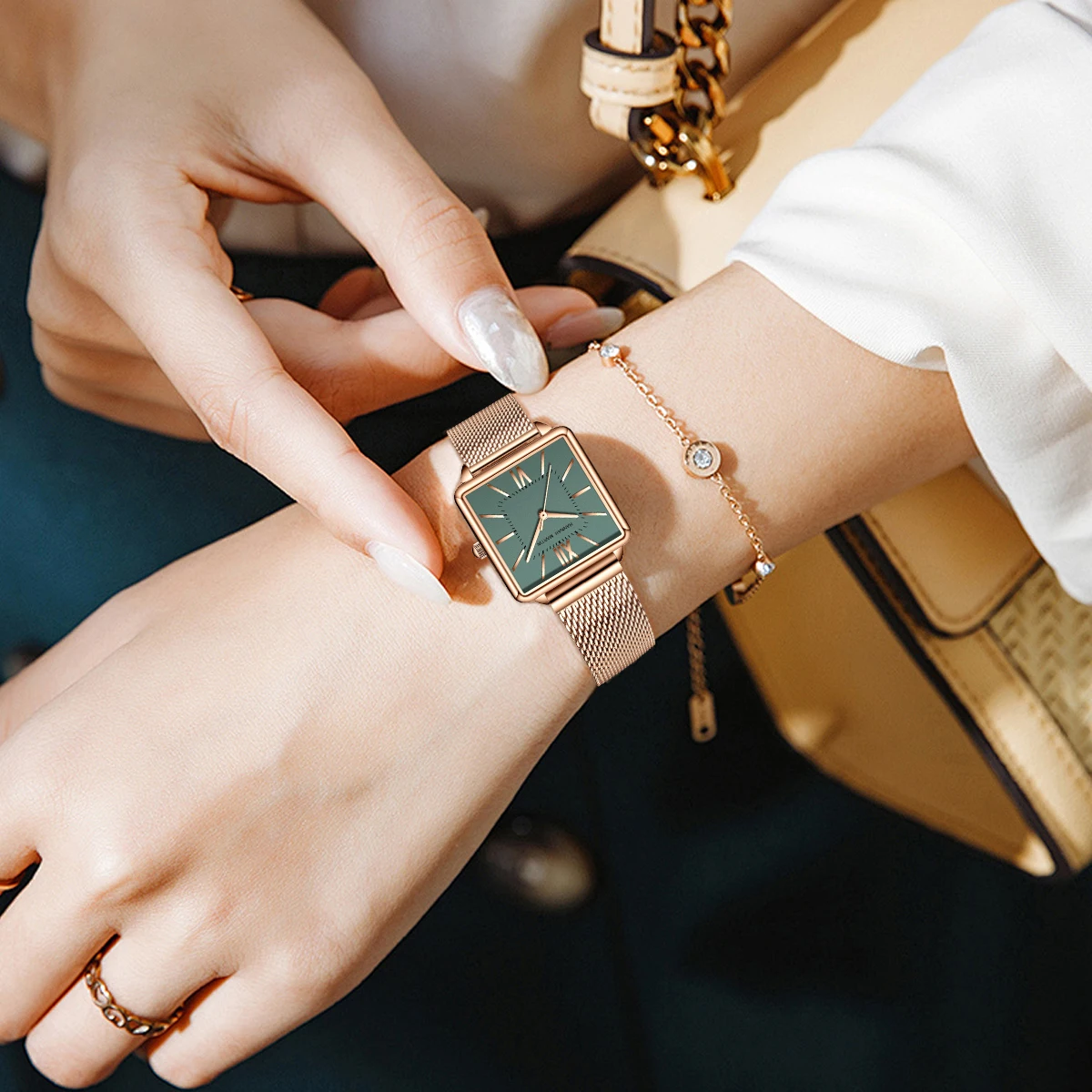 Hannah Martin Classic Women's Watch Fashion Square Stainless Steel Mesh Belt with Japanese Quartz Movement Gift Watch for Women 2