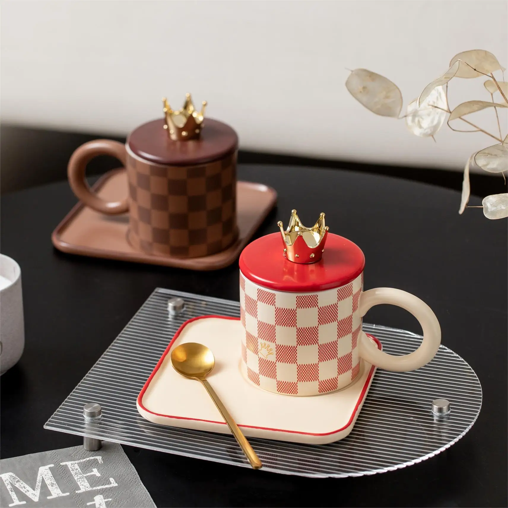

Creative Chessboard Ceramic Cups with Lids and Spoons Handle Mug Office Mugs Coffee Cups with Trays Tea Cup Coffee Mug