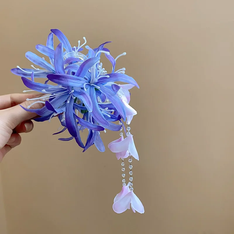 Spider Lily Flower Hair Claw Clips Women Long Tassel Shark Clip Dedicate Retro Crystal Acrylic Hairgrips Birthday Decoration