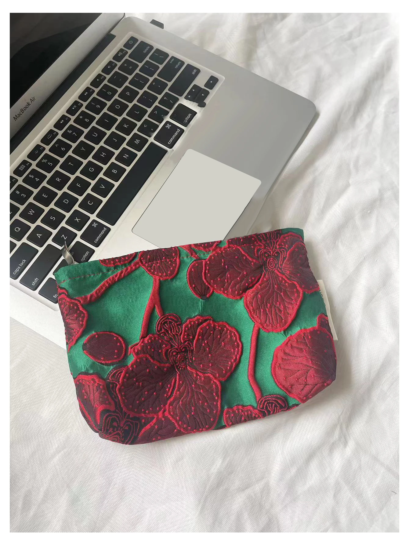1 Stück/Set rote, weiße und rosa Blumen-Make-up-Tasche, Reise-Aufbewahrungs-Make-up-Tasche, tragbares Kulturbeutel-Set mit Reißverschluss – Detail 13