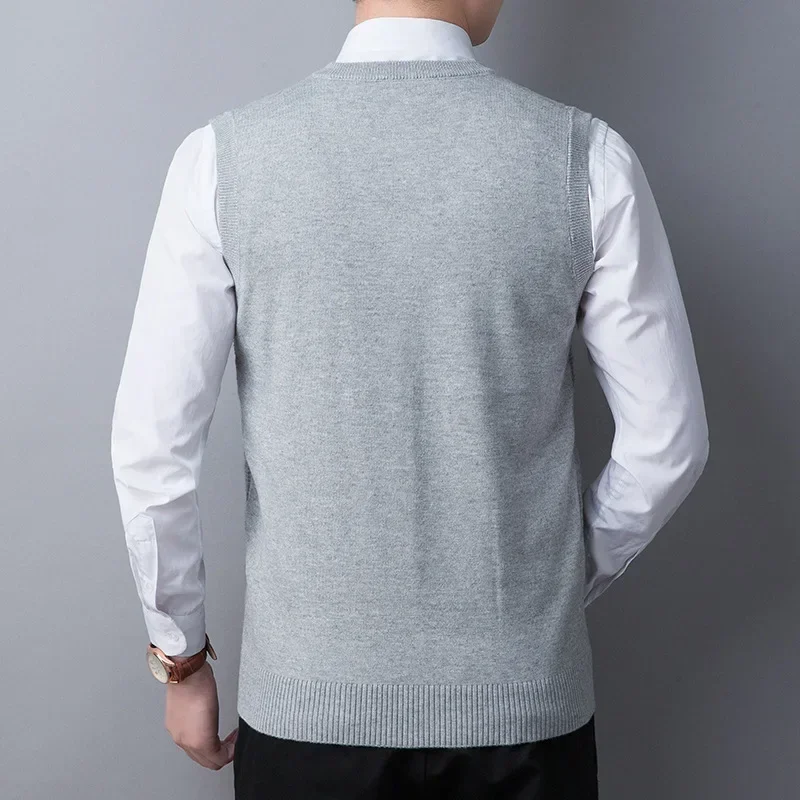 Slide image 8476ad261191458c964591ea301ad64b