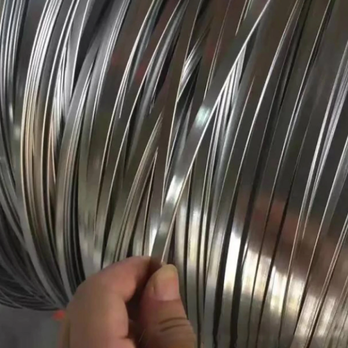 2 Meter 304/301 Edelstahl-Schmalstreifen, Breite 2,5/3/3,5/4/4,5/5/5,5/6/7/8 mm, Dicke 0,1 mm - 0,8 mm, Edelstahl-Dünnblech – Detail 4