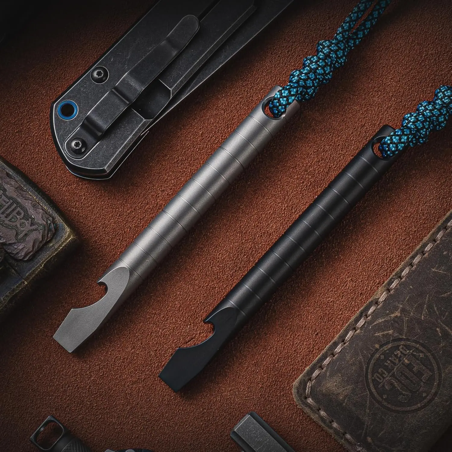 TISUR Titanium EDC Pry Bar, Keychain Prybar Multitool With Beer