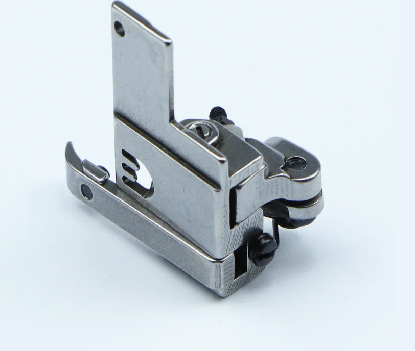 W500 Edging Presser Foot Flat Lock Machine Roll Collar   Cut Car   Three Needle 5.6   2