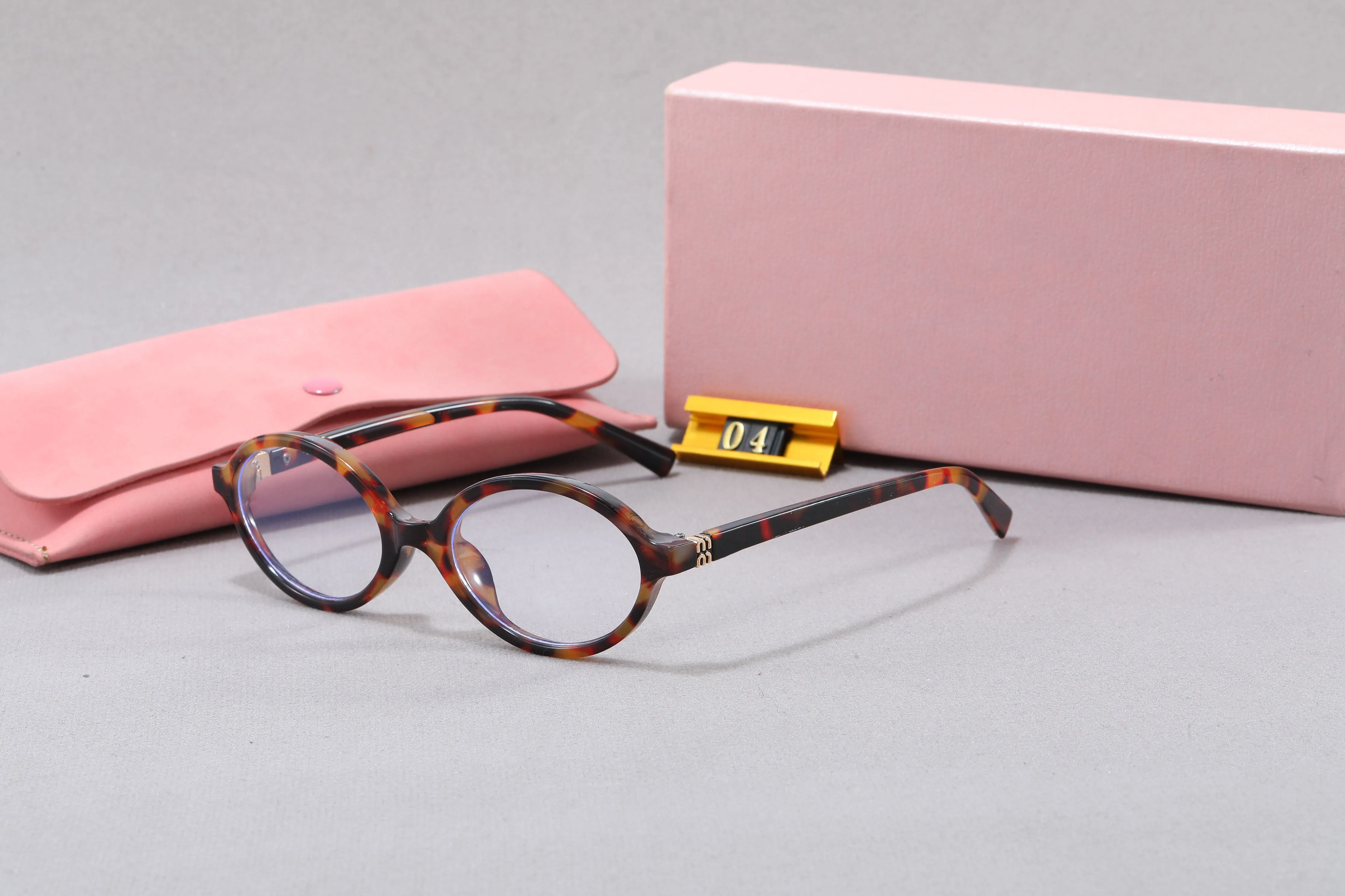 Ʈ���� ��Ʈ�� ���� ���۶� ���� ���� �귣�� �����̳� �м� ���Ÿ� �����ĵ� ���۶� ��Ÿ�ϸ��� ���ϼ��� ���̵�