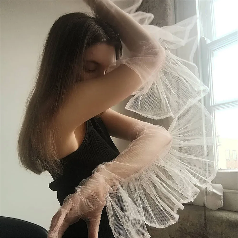 

Women Sexy Lace Full Finger Sleeve Transparent Bat Sleeve Vintage Ruffled Elasticity Arm Wrist Sleeve Bridal Gloves Accessories