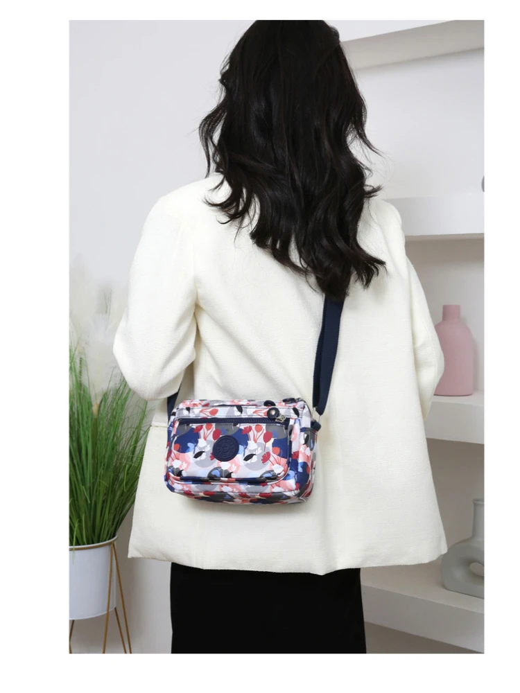 Stylish Nylon Crossbody Bag for Everyday Use