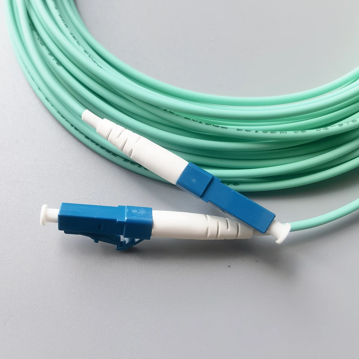 LC/UPC To LC/UPC Fiber Optic Internet Cable 3M/10M OM3 LSZH FTTH Multi-Mode Single Core Fiber Optics 2.0mm Extension Cord