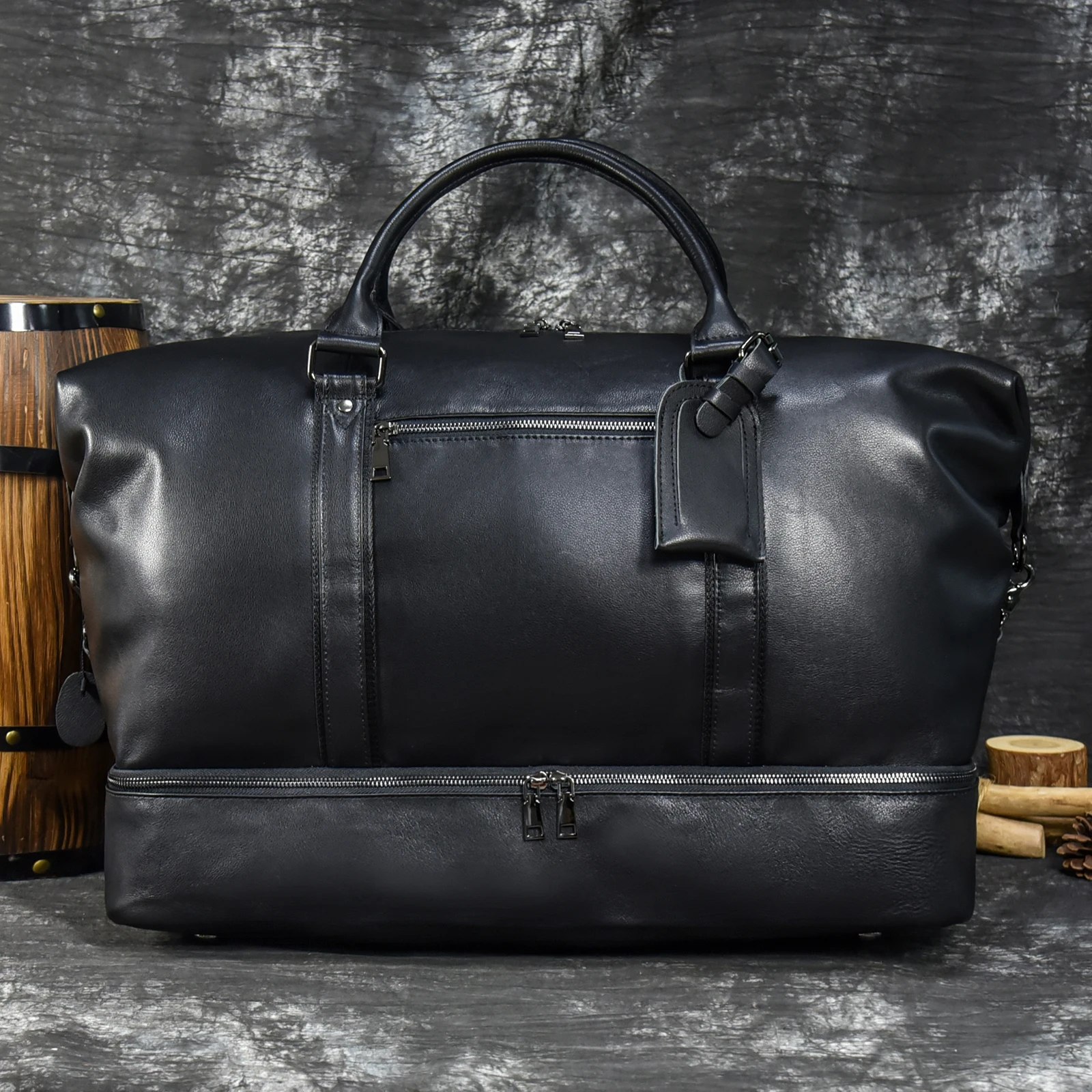 

Men Cow Leather Travel Bag High Quality Black Nappa Leather Duffle Bag For Business Trip Designer Business Shoulder Gym Tote