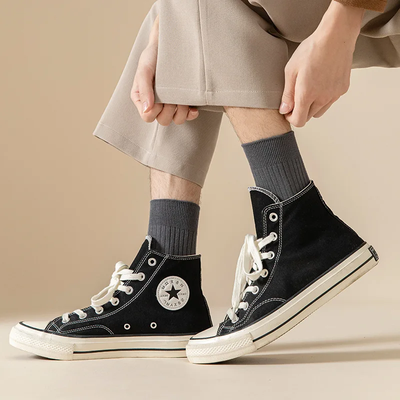 Mens Crew Socks - 3 Pairs Black  White Casual Cotton Streetwear