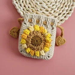 Handmade Sunflower Crochet Coin Purse & Card Holder Gift (Beige)
