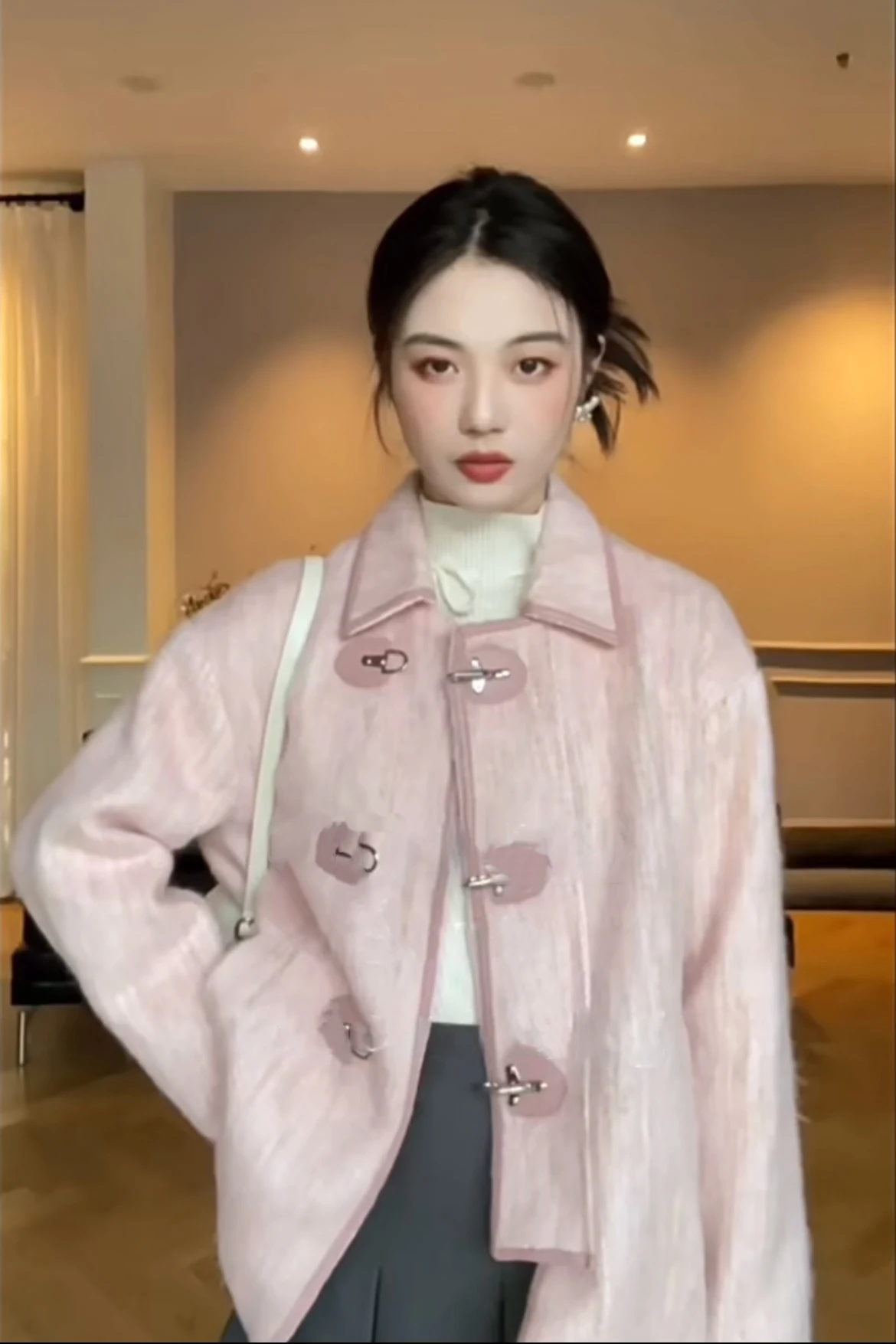 Fashion Sweet Cute Pink Long Woolen Lapel Women's Coat 2023 Autumn Winter French Style New Metal Buckle Cardigan Top