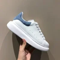 Chaussures élégantes pour femmes, baskets blanches à semelle épaisse, chaussures vulcanisées avec hauteur interne accrue pour hommes et femmes 5