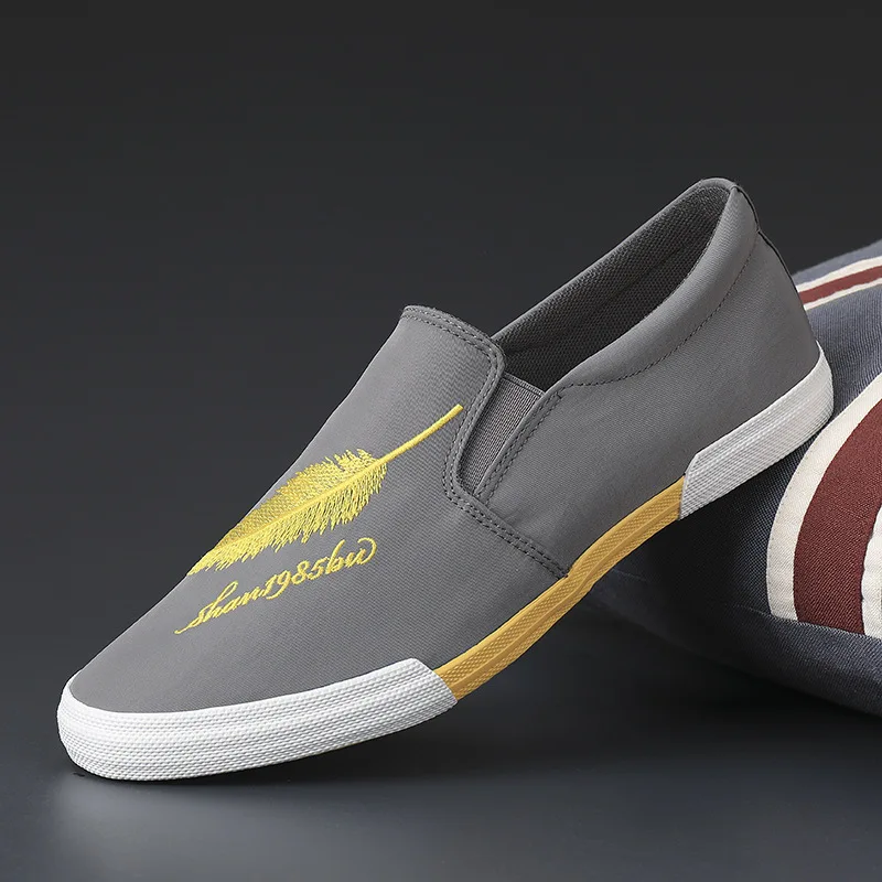 New Spring Men's Shoes Korean Embroidered Trendy Men's One Step Canvas Casual Cloth Shoes Fashion Board Shoes Sneakers for Men 3