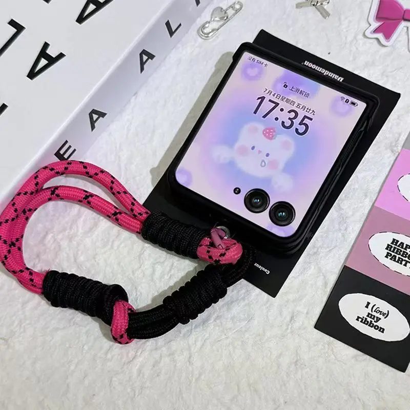 Fashion Bling Stars Rhinestone Phone Case with Rose Portable Wrist Bracelet Cover