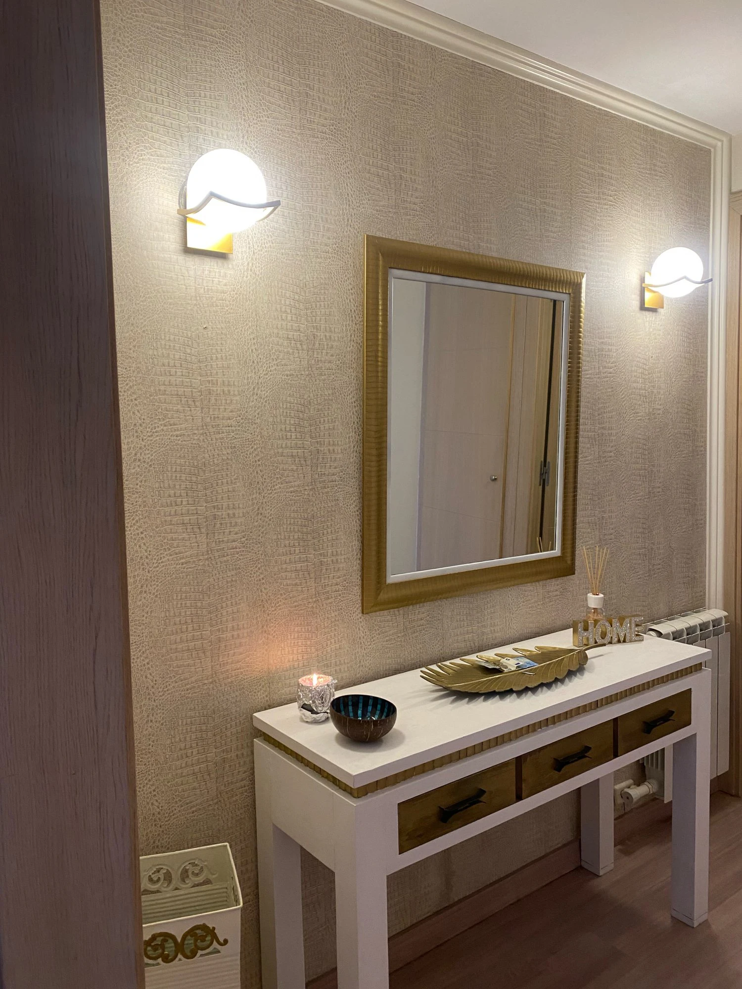 Decorative Modern Wall Lamp Glass Shade Bedside Bedroom Loft Design Up Down Iron Led Wall Lights E27 For Home Mirror