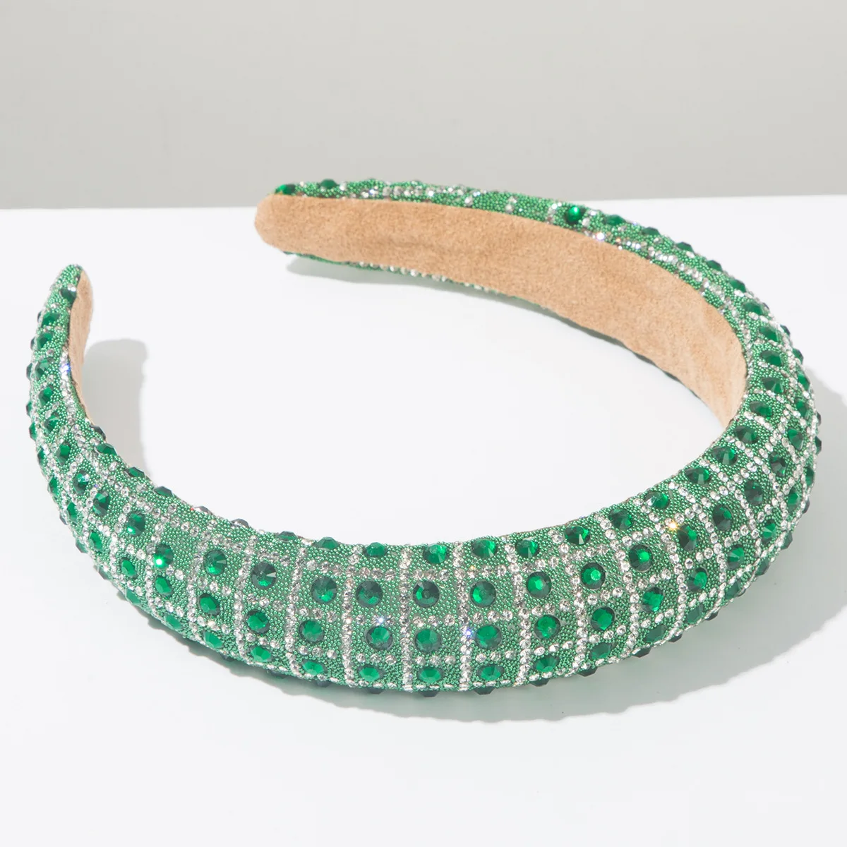 Neues europäisches Mode-Haarband mit glänzenden Strasssteinen für Damen, breites Haarband, luxuriöses, elegantes Party- und Abschlussball-Haaraccessoire – Detail 15