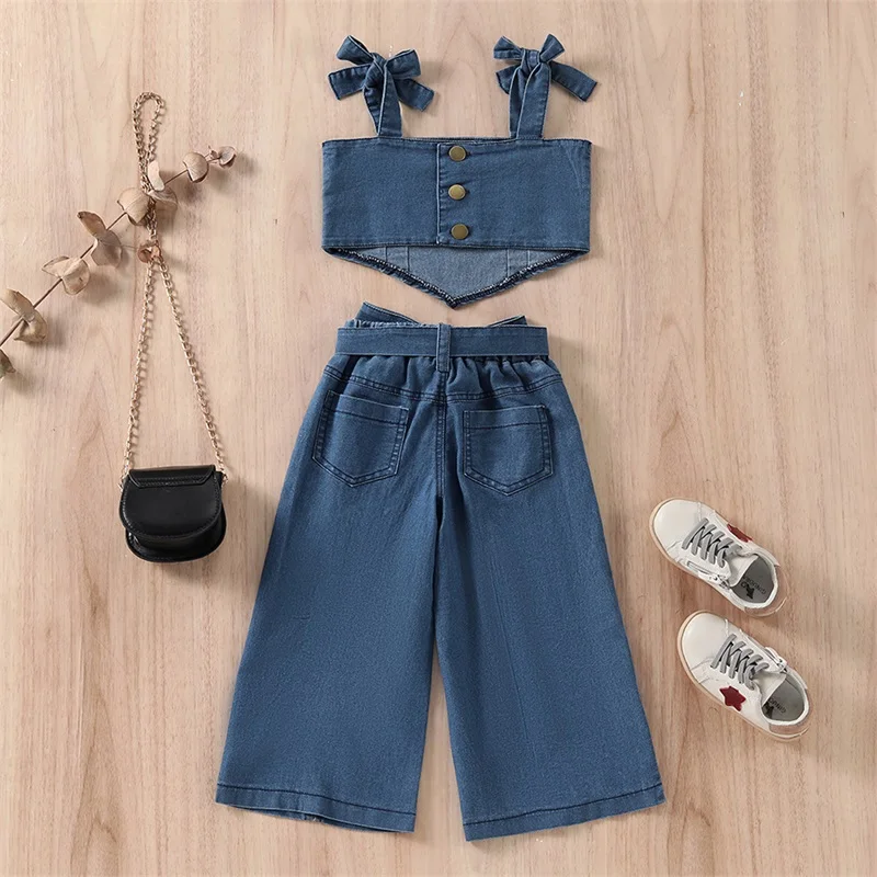 Women s Matching Set Stylish Sleeveless Crop Top with Open Back and High Waist Wide-Leg Pants with Side Slits