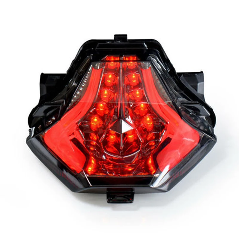 Задний фонарь для мотоцикла. Фонарь задний yamaha r1. yamaha r1 2009 задний фонарь. поворотники в стоп сигналы на yamaha r3. стоп сигнал с поворотниками на мотоцикл ямаха r6.
