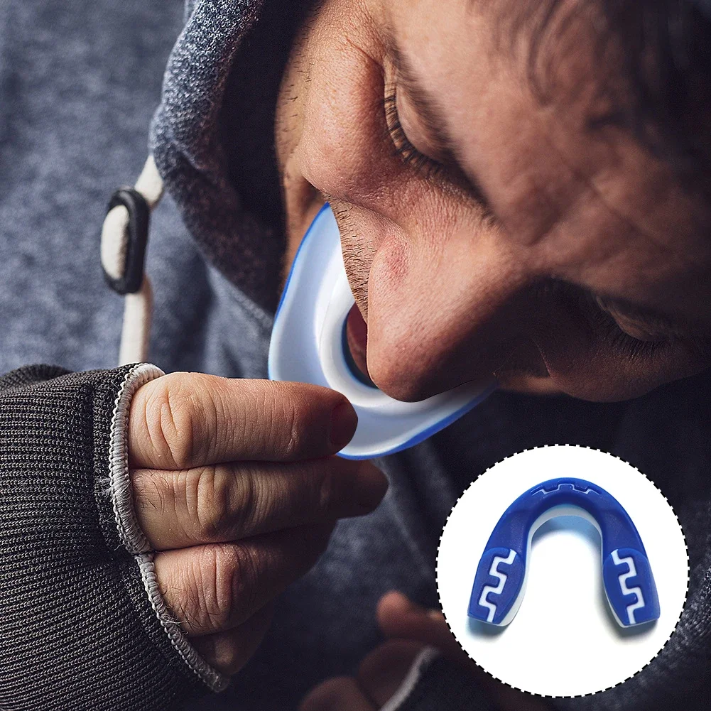Mouth Guard Sports- Teeth 3D Technology Double Layer Boxing Mouth Guard Perfect Fit Adults with Case - Boil & Bite Mouth