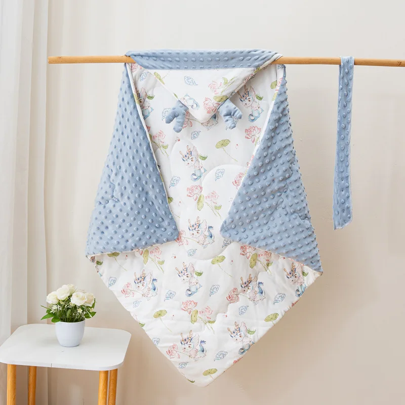 Spring and Summer Baby Beanie Velvet Wrapping Newborn Four Seasons Anti-startle Hug Quilt Wrapping Baby Quilt Beanie Blanket