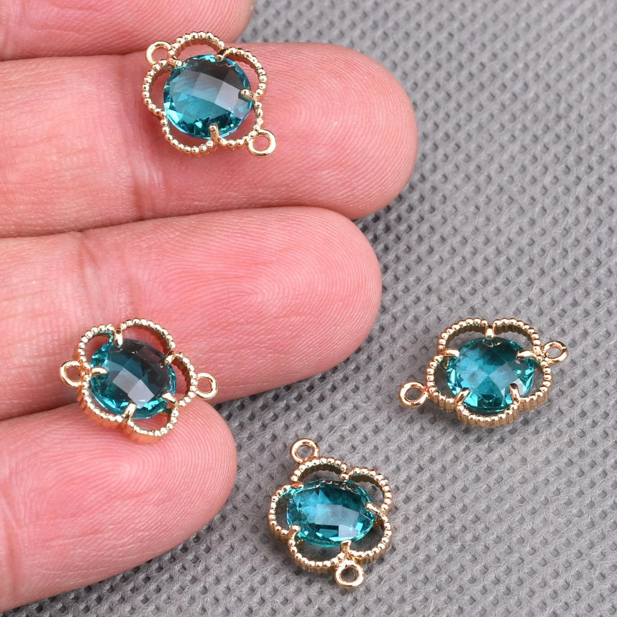 Рисунок 4 - 10x8 мм Цветочная форма граненые