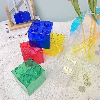 Divertente salvadanaio a forma di blocco da costruzione per bambini e bambine, ideale come regalo e decorazione per la casa.